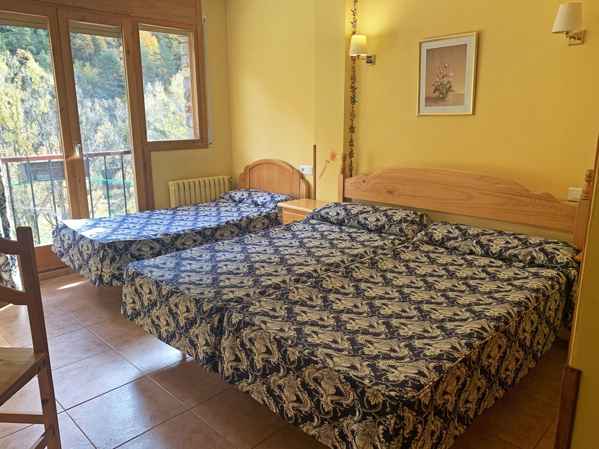 Hotel Antic La Cortinada エクステリア 写真