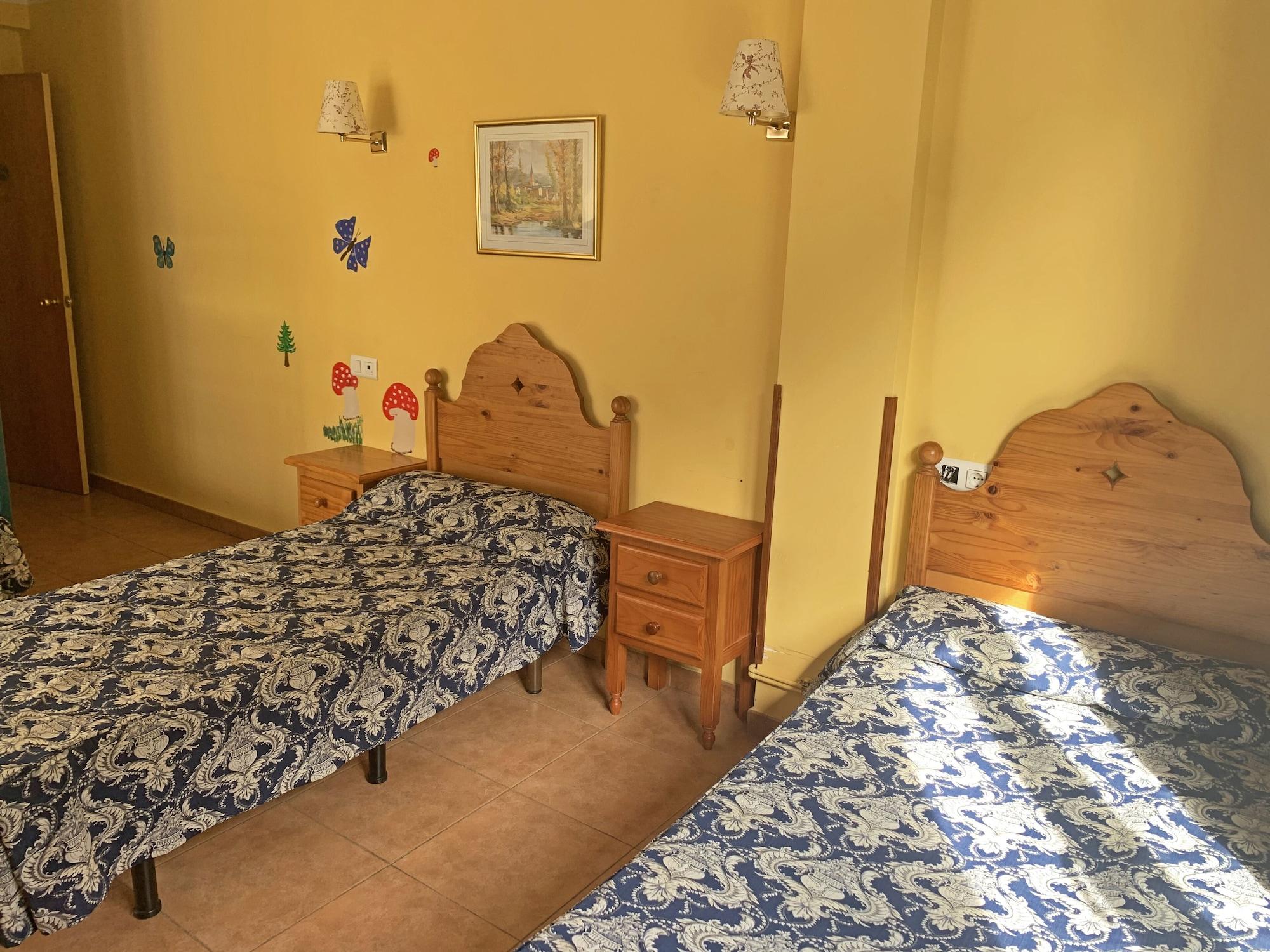 Hotel Antic La Cortinada エクステリア 写真